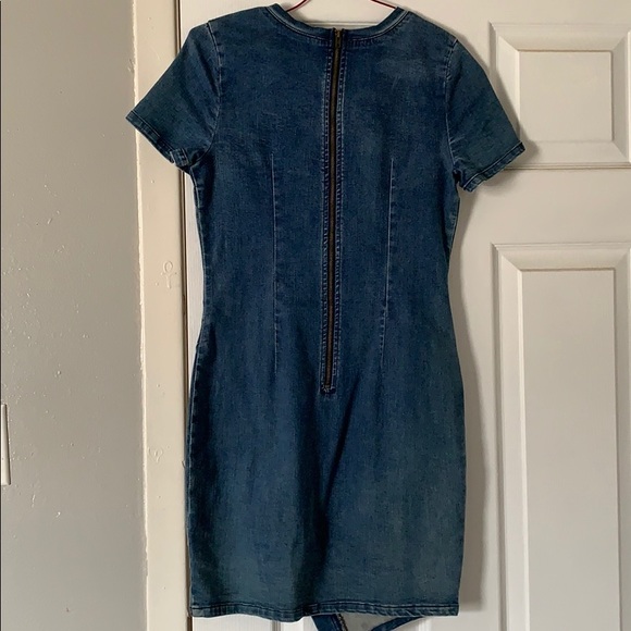 Fitted jean dress - Picture 2 of 2